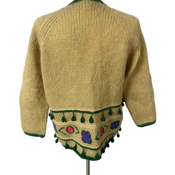 60s/70s Vintage Wool Blend Floral & Pom Pom Cardigan - Picture 3 of 8